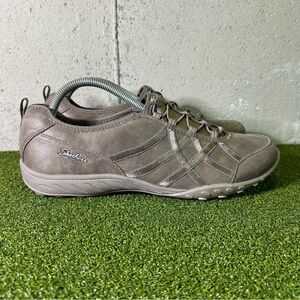 Skechers Breathe Easy Relaxed Fit Memory Foam Dark Taupe 23857 Shoes Women’s 11